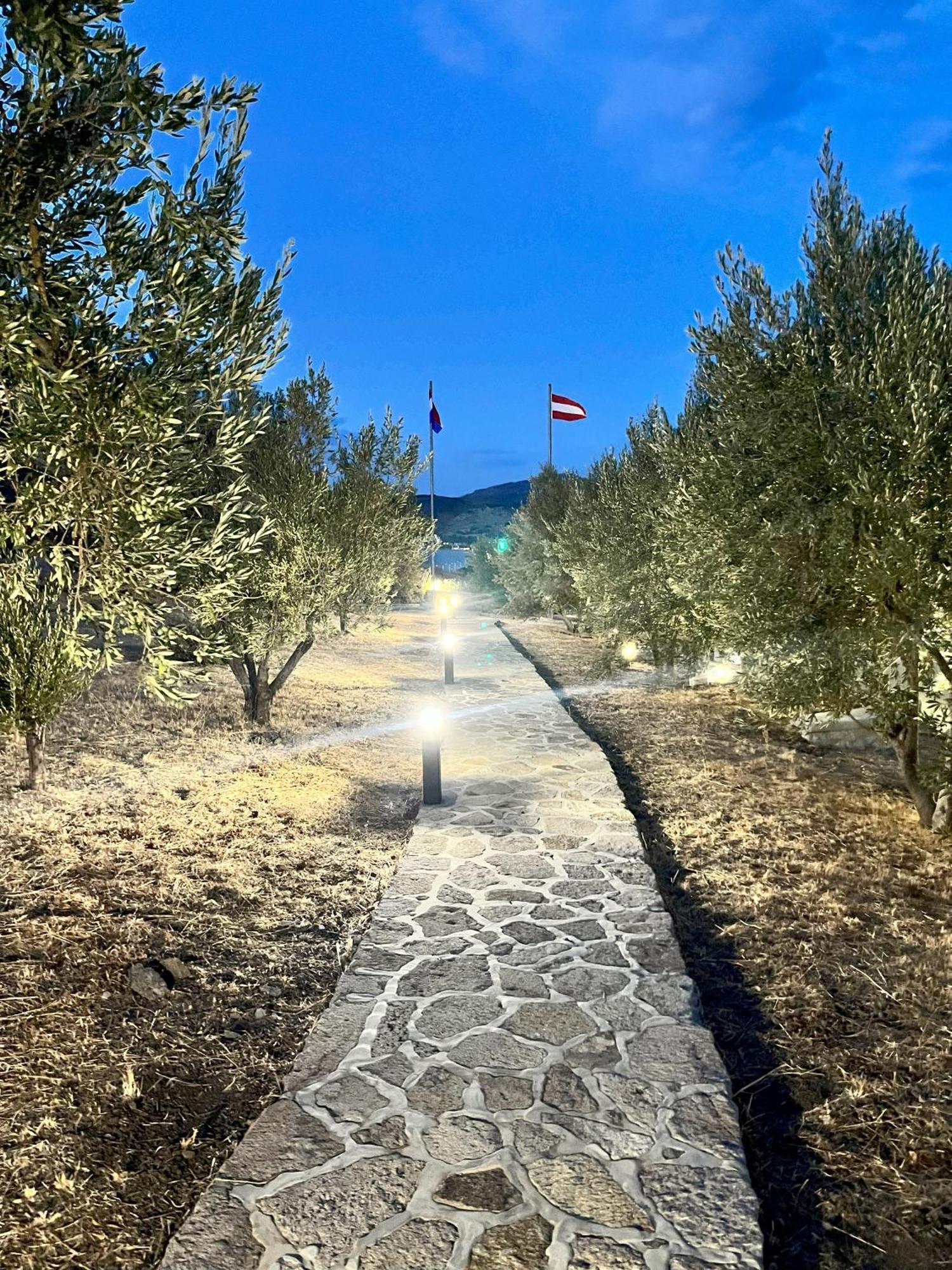 Hotel Defkalion Petra  Luaran gambar